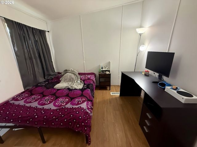 23200 Ne Sandy Blvd 52, Wood Village, OR 97060