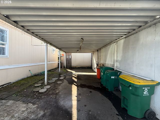 23200 Ne Sandy Blvd 52, Wood Village, OR 97060