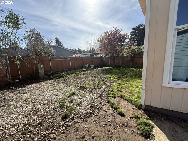 23200 Ne Sandy Blvd 52, Wood Village, OR 97060