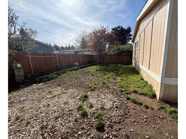 23200 Ne Sandy Blvd 52, Wood Village, OR 97060