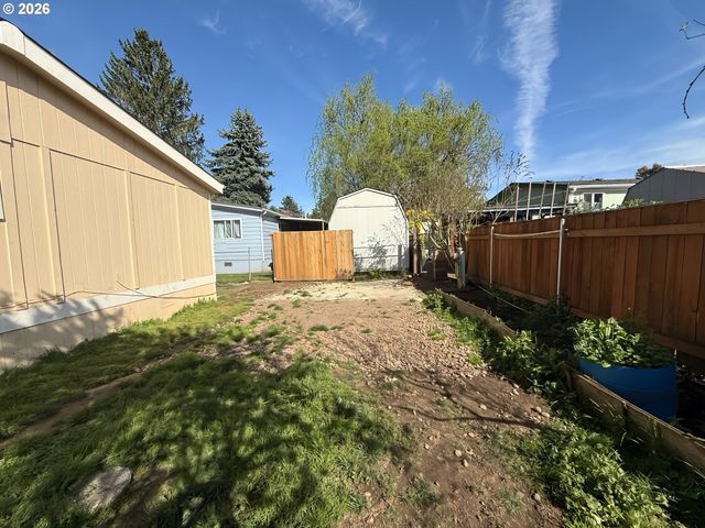 23200 Ne Sandy Blvd 52, Wood Village, OR 97060