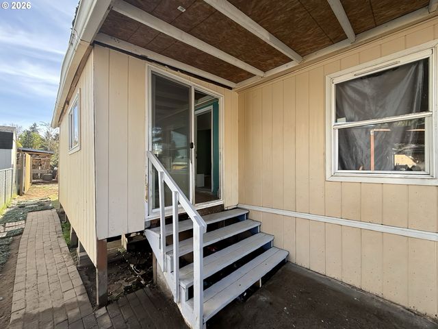 23200 Ne Sandy Blvd 52, Wood Village, OR 97060