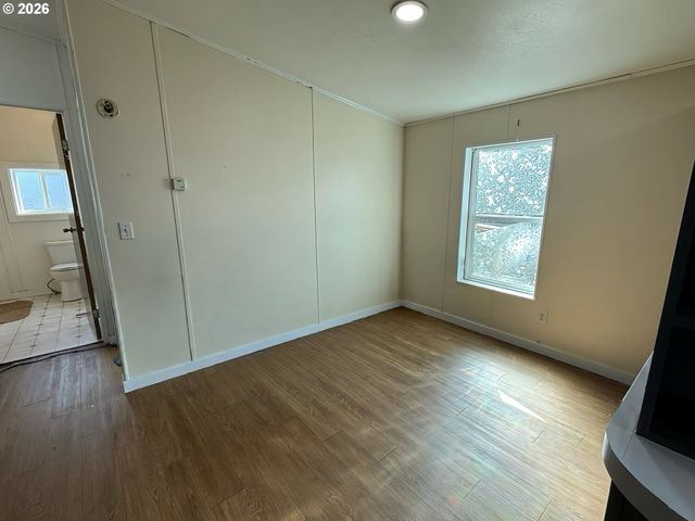 23200 Ne Sandy Blvd 52, Wood Village, OR 97060