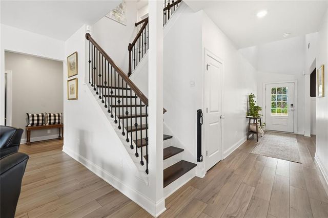 635 Stately Drive, Woodstock, GA 30188