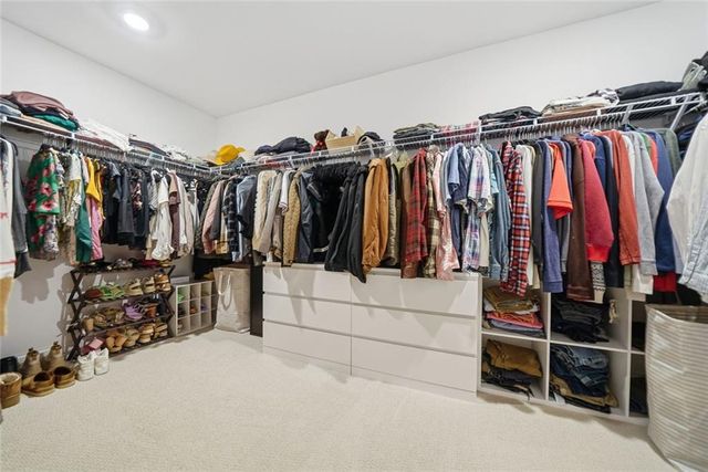 635 Stately Drive, Woodstock, GA 30188