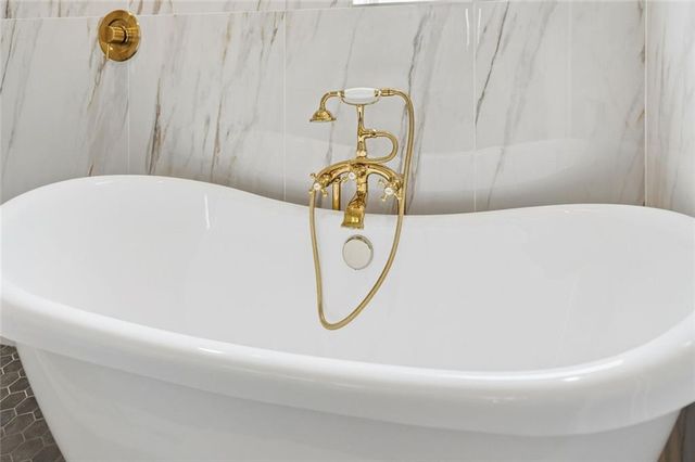 635 Stately Drive, Woodstock, GA 30188