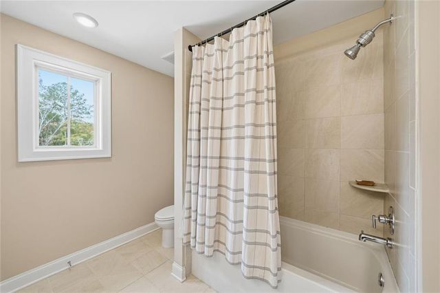 635 Stately Drive, Woodstock, GA 30188