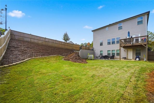 635 Stately Drive, Woodstock, GA 30188