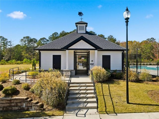 635 Stately Drive, Woodstock, GA 30188