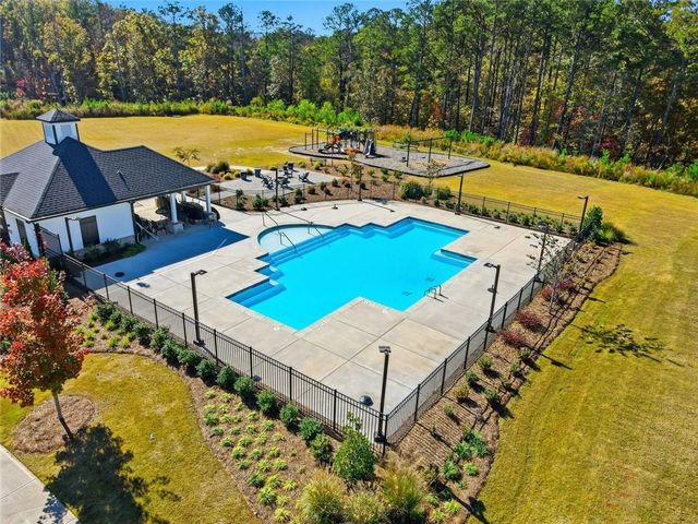 635 Stately Drive, Woodstock, GA 30188