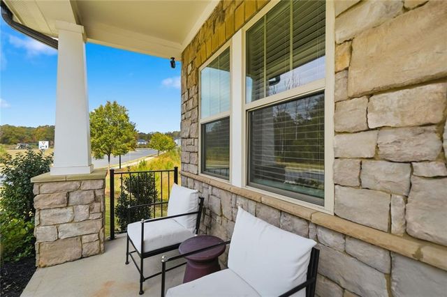 635 Stately Drive, Woodstock, GA 30188