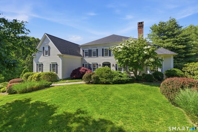 30 Carriage Drive, Easton, CT 06612