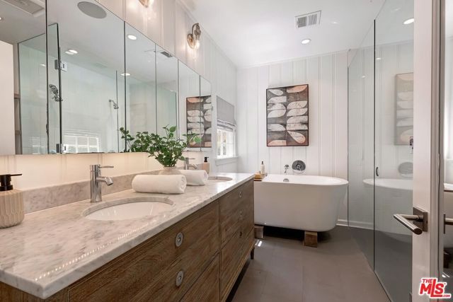 527 19TH Street, Santa Monica, CA 90402