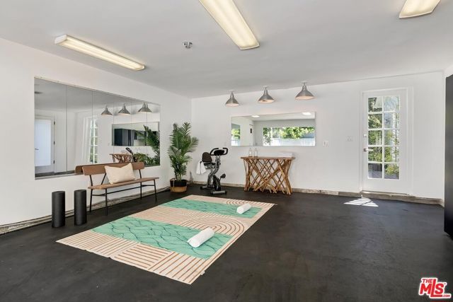 527 19TH Street, Santa Monica, CA 90402