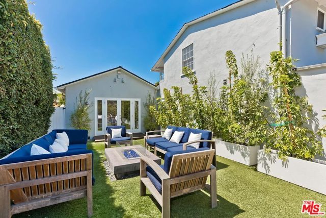 527 19TH Street, Santa Monica, CA 90402