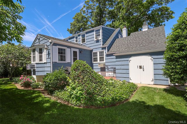 15 Hemlock Street, Merrick, NY 11566