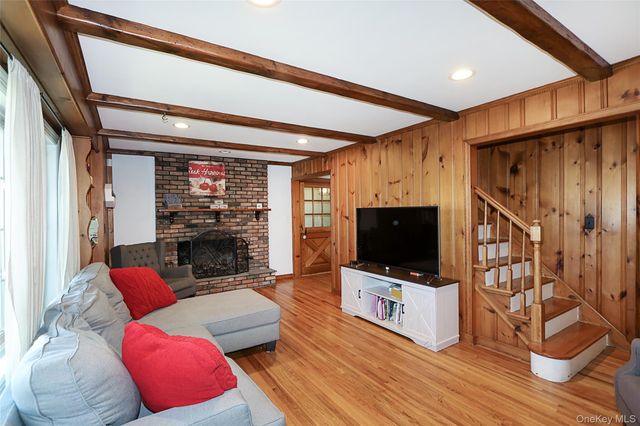 15 Hemlock Street, Merrick, NY 11566