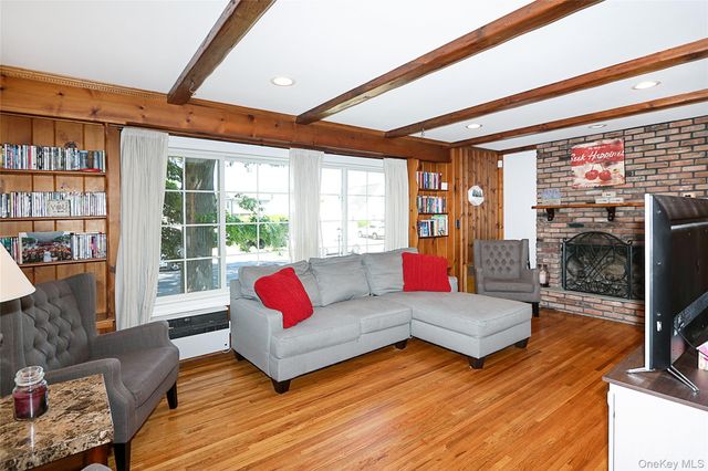 15 Hemlock Street, Merrick, NY 11566