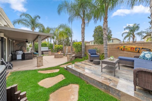 33725 Pebble Brook Circle, Temecula, CA 92592