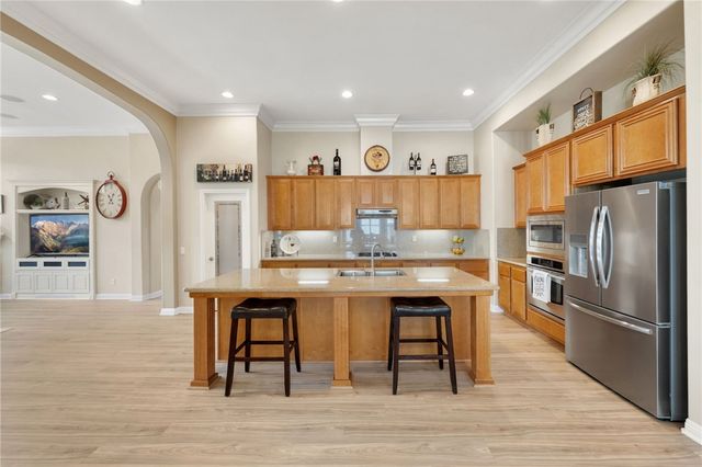 33725 Pebble Brook Circle, Temecula, CA 92592