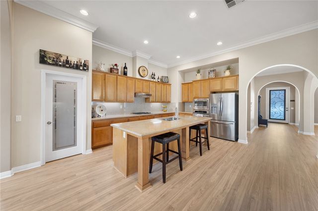 33725 Pebble Brook Circle, Temecula, CA 92592