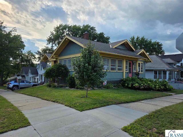 328 Willard Street, Mankato, MN 56001