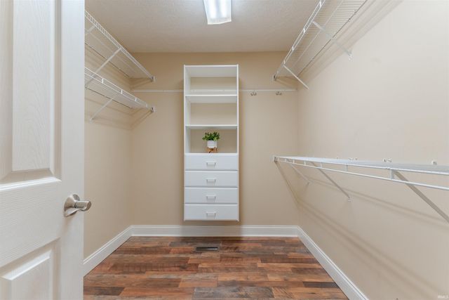 2522 Caytlyn Court, Newburgh, IN 47630