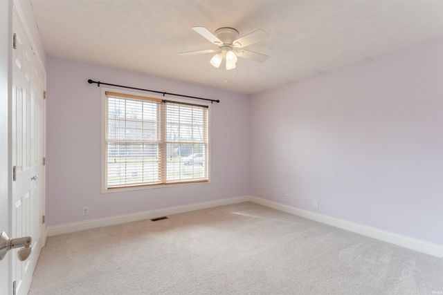 2522 Caytlyn Court, Newburgh, IN 47630