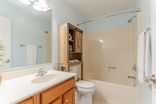 2522 Caytlyn Court, Newburgh, IN 47630