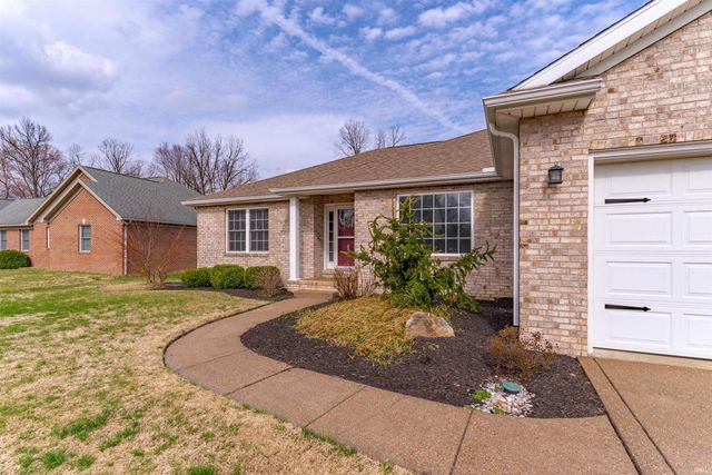 2522 Caytlyn Court, Newburgh, IN 47630