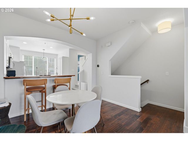 15435 Sw MALLARD Dr 102, Beaverton, OR 97007