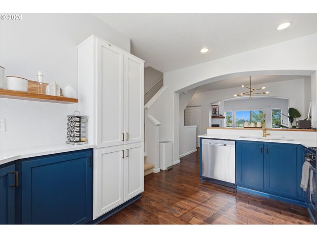 15435 Sw MALLARD Dr 102, Beaverton, OR 97007