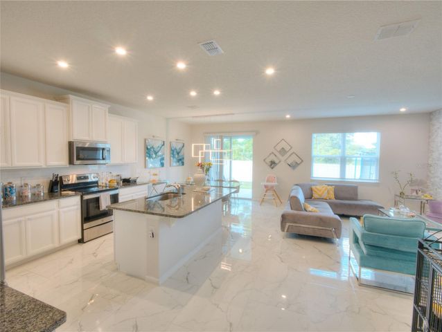 118 ARIA WAY, Davenport, FL 33837