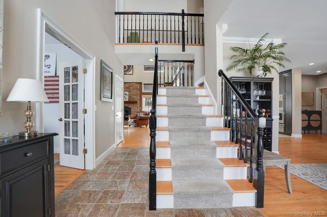 5 Madonna Drive, Lagrangeville, NY 12540