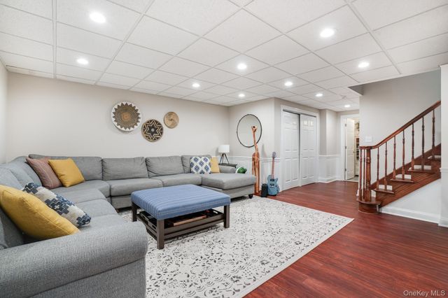 5 Madonna Drive, Lagrangeville, NY 12540