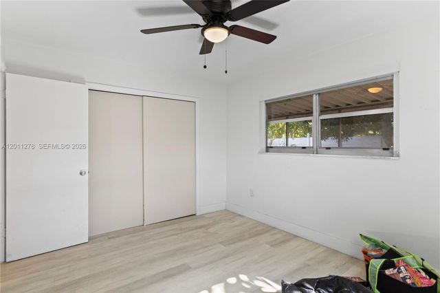 6880 Scott St, Hollywood, FL 33024