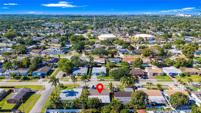 6880 Scott St, Hollywood, FL 33024