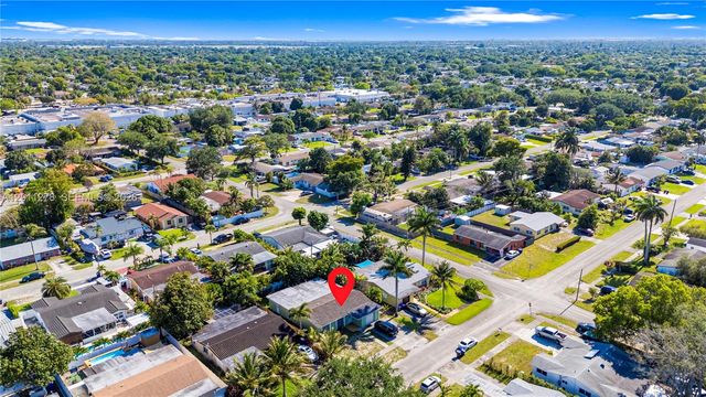 6880 Scott St, Hollywood, FL 33024