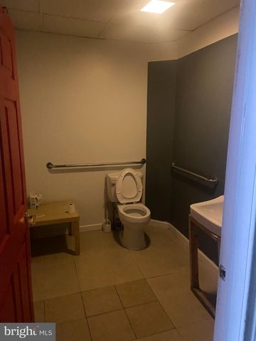 1210 SOUTH ST, Philadelphia, PA 19147