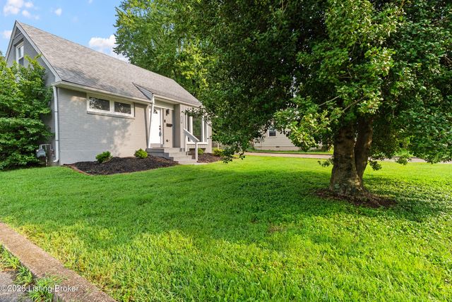 7716 Dingle Dell Rd, Louisville, KY 40214