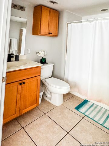 6160 Eckhert Rd Apt 1731, San Antonio, TX 78240