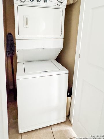 6160 Eckhert Rd Apt 1731, San Antonio, TX 78240