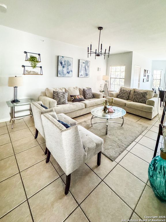 6160 Eckhert Rd Apt 1731, San Antonio, TX 78240