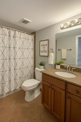 104 Paradise Harbour Boulevard 112, North Palm Beach, FL 33408