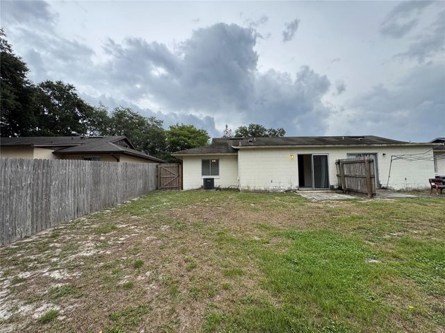 10041 MASSEY STREET, Orlando, FL 32825