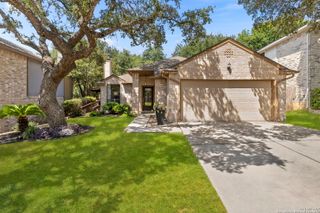 1042 Hedgestone, San Antonio, TX 78258