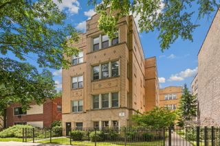 4104 N Mozart Street 2W, Chicago, IL 60618