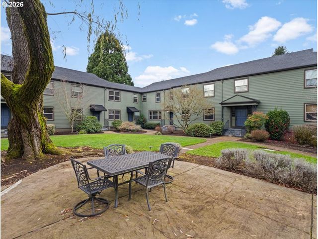 3709 Se 42ND Ave, Portland, OR 97206