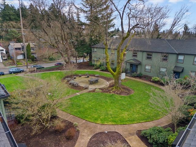 3709 Se 42ND Ave, Portland, OR 97206