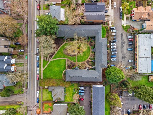 3709 Se 42ND Ave, Portland, OR 97206